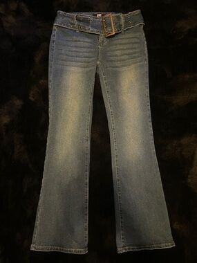 Steve Madden Blue Flared Jeans with Belt y2k